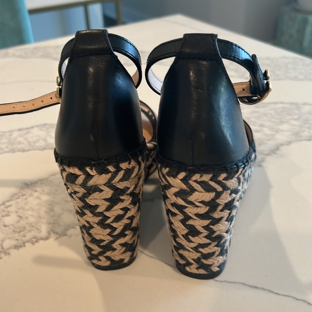 Coach wedges Sandal - Leather upper, Size 5.5 Brand New - Picture 4 of 7